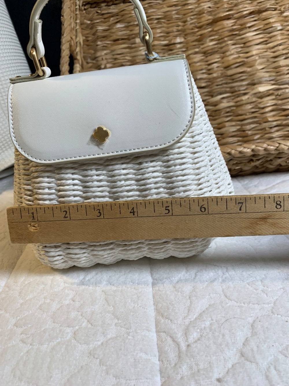 Antonio Melani white woven mini handbag/NWT cute and summery - Picture 13 of 16